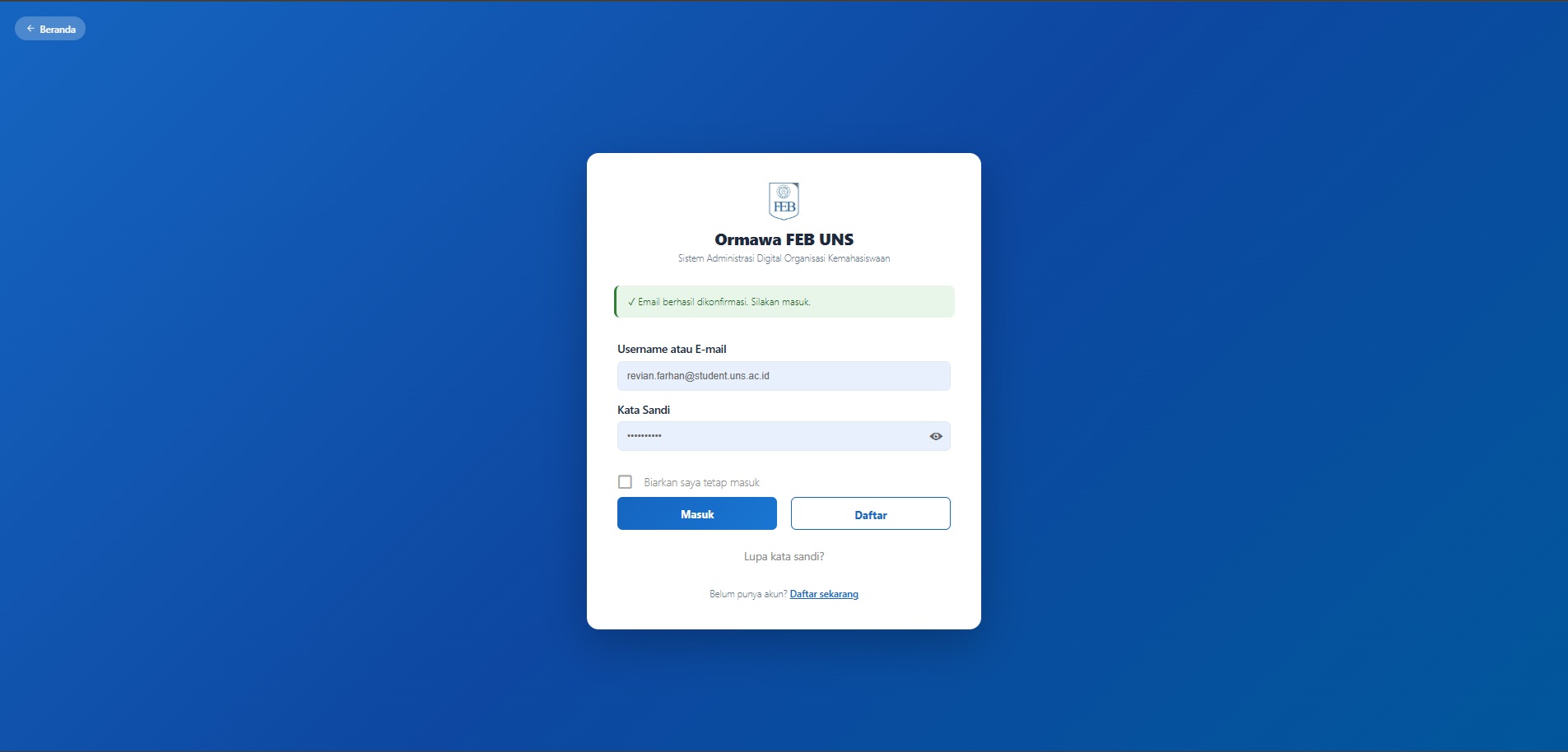 Konfirmasi email berhasil diaktivasi — akun siap digunakan.